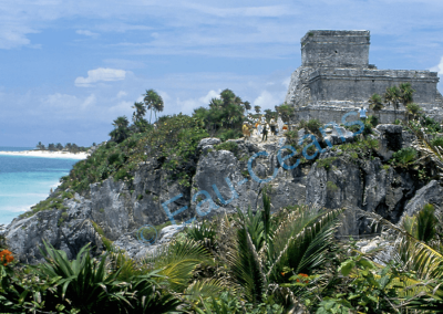 Tulum, forteresse Maya, seule construite en bord de mer