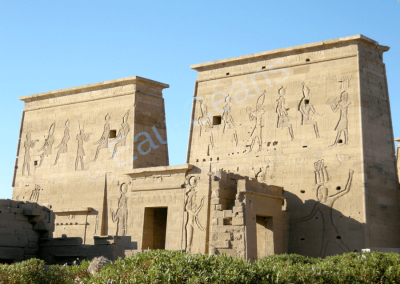 Philae, temple d'Isis, symbole de la mère idéale
